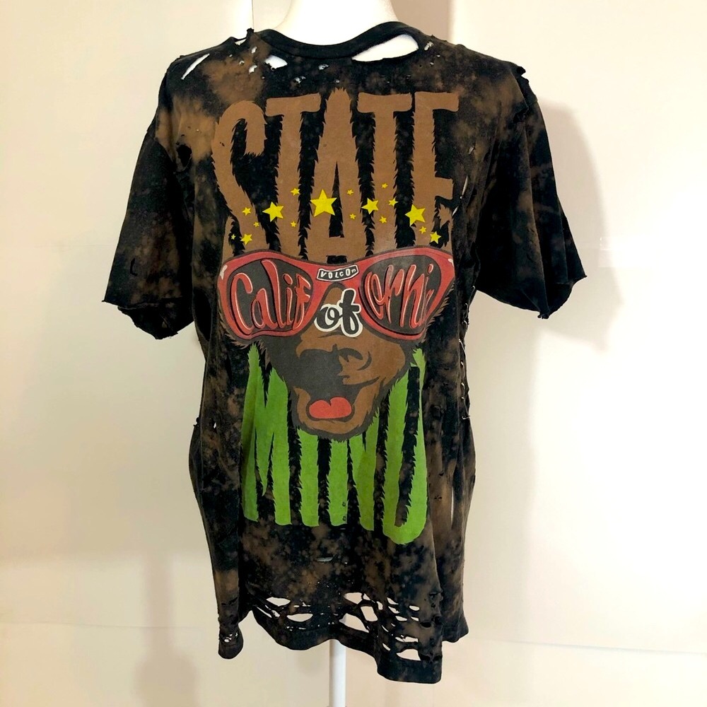 Distressed Volcom tee shirt